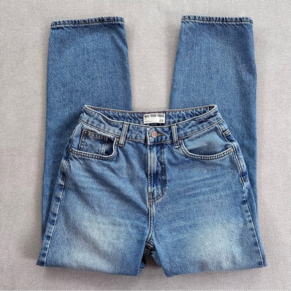 We The Free Pacifica High Rise Slim Straight Leg Jeans. Size 26. - Picture 5 of 12